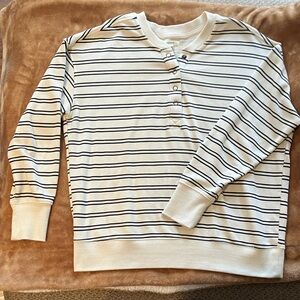 Women’sCream Henley Top